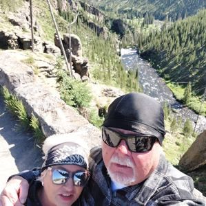 Meet your Posher, Pam